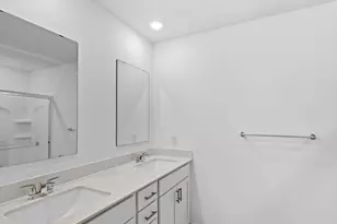 4226 Hayward Ave N, Oakdale, MN 55128 - Photo 15