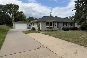 3117 Virginia Ave N, Crystal, MN 55427 - Photo 1