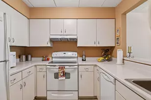 3320 Louisiana Ave S, Saint Louis Park, MN 55426 - Photo 9
