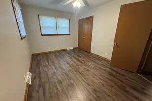 220 Terrace Dr SW, Willmar, MN 56201 - Photo 7