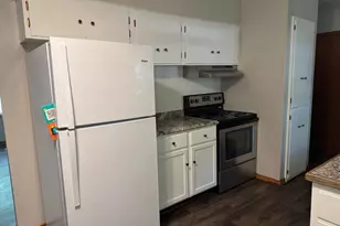 220 Terrace Dr SW, Willmar, MN 56201 - Photo 5