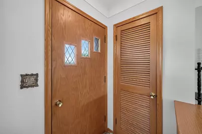2220 Cardinal Place, Saint Paul, MN 55119 - Photo 5