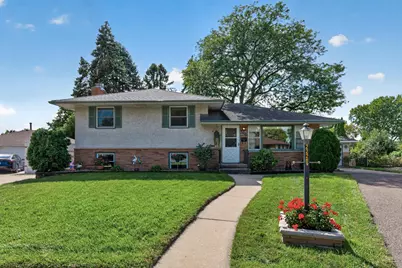2220 Cardinal Place, Saint Paul, MN 55119 - Photo 1