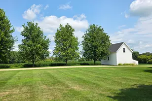 4900 42 Hwy NE, Eyota, MN 55934 - Photo 25