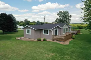 4900 42 Hwy NE, Eyota, MN 55934 - Photo 13