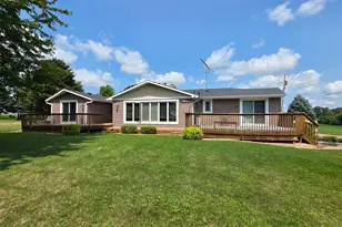 4900 42 Hwy NE, Eyota, MN 55934 - Photo 17
