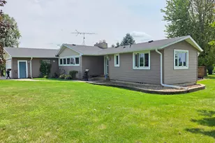 4900 42 Hwy NE, Eyota, MN 55934 - Photo 11