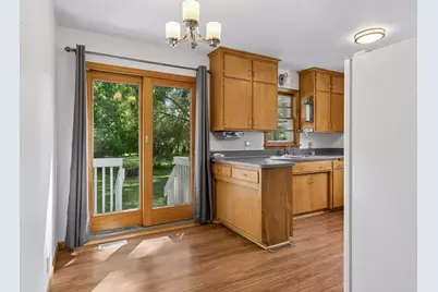 2922 Old Highway 8, Roseville, MN 55113 - Photo 13