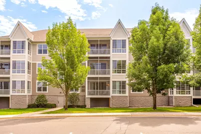 100 Clydesdale Trail #127, Medina, MN 55340 - Photo 1