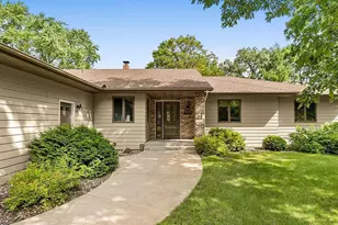 985 Juliet Way, Avon, MN 56310 - Photo 3