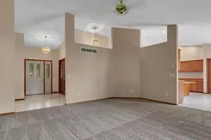 985 Juliet Way, Avon, MN 56310 - Photo 5