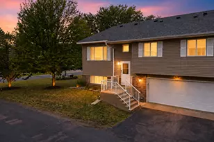 7610 157th St W, Apple Valley, MN 55124 - Photo 27