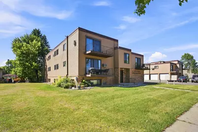 1225 7th Street S #7, Moorhead, MN 56560 - Photo 3