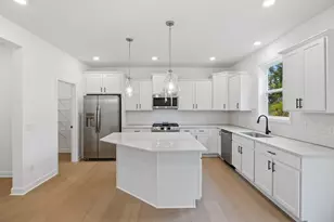 2584 Rock Elm Rd, Shakopee, MN 55379 - Photo 3