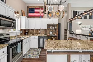 1400 Field Creek Cir, Victoria, MN 55386 - Photo 13