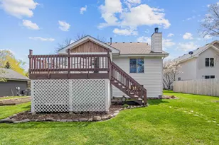 1400 Field Creek Cir, Victoria, MN 55386 - Photo 39