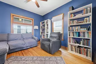 942 Central Ave W, Saint Paul, MN 55104 - Photo 11