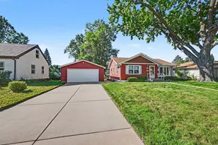 1258 Ryan Ave W, Roseville, MN 55113 - Photo 3