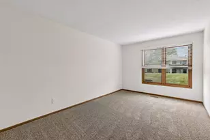 942 E Travelers Trail, Burnsville, MN 55337 - Photo 15