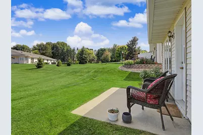 512 3rd Avenue NW, Byron, MN 55920 - Photo 5