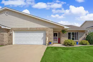 512 3rd Ave NW, Byron, MN 55920 - Photo 1