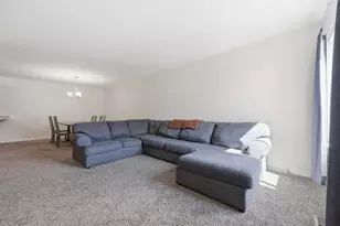 305 Chatum Ln, Jordan, MN 55352 - Photo 9