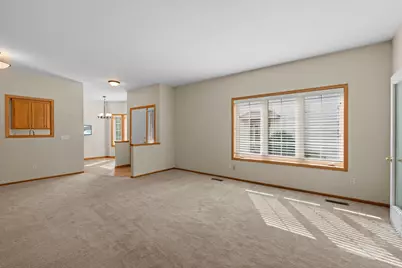 393 Allen Avenue, Little Canada, MN 55117 - Photo 3