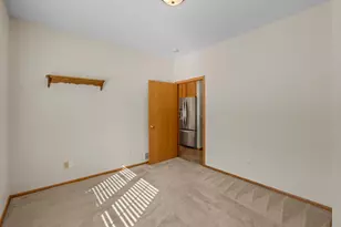 393 Allen Ave, Little Canada, MN 55117 - Photo 15