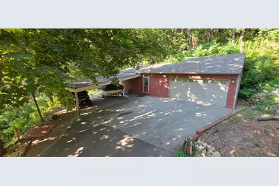 24425 County Road 17, Winona, MN 55987 - Photo 9