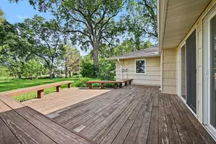38267 Sisters Ln, Montgomery, MN 56069 - Photo 11