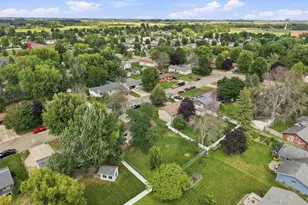 635 23rd St NE, Owatonna, MN 55060 - Photo 33