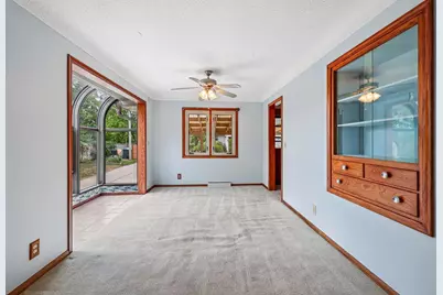 612 Russell Avenue S, Minneapolis, MN 55405 - Photo 13