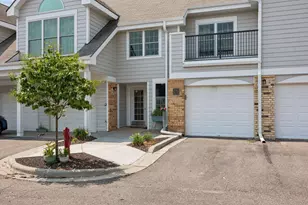 6040 Chasewood Pkwy, Minnetonka, MN 55343 - Photo 5