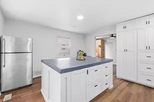 4716 Washburn Ave N, Minneapolis, MN 55430 - Photo 9