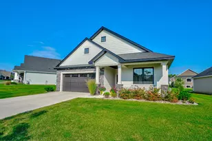 11404 Kings Ct N, Lake Elmo, MN 55042 - Photo 1