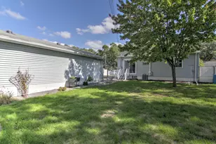 5619 Vera Cruz Ave N, Crystal, MN 55429 - Photo 23