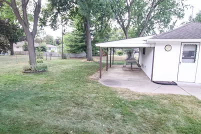 2313 55th Avenue N, Brooklyn Center, MN 55430 - Photo 39