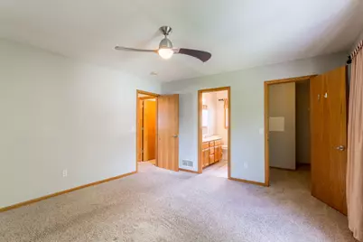 8284 Ashford Road, Woodbury, MN 55125 - Photo 41
