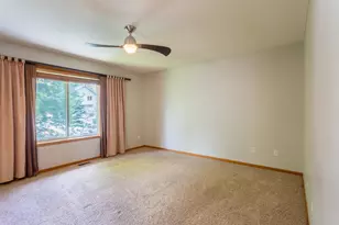 8284 Ashford Rd, Woodbury, MN 55125 - Photo 39