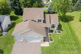 8284 Ashford Rd, Woodbury, MN 55125 - Photo 13