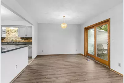 212 Transit Avenue, Roseville, MN 55113 - Photo 11