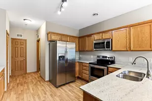 6784 Pine Crest Trail S, Cottage Grove, MN 55016 - Photo 13