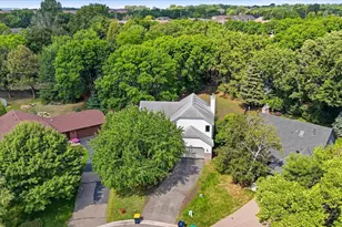 1000 April Pl, Burnsville, MN 55306 - Photo 23