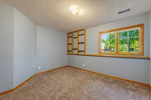 160 Orchard Ave SE, Hutchinson, MN 55350 - Photo 27