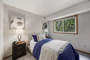5700 Deer Trail E, Shoreview, MN 55126 - Photo 11
