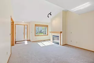 4143 Ruby Ln, Eagan, MN 55122 - Photo 7