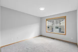 1662 Village Trail E, Maplewood, MN 55109 - Photo 7