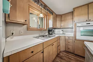 812 Magnor Lake Ln, Clayton, WI 54004 - Photo 11