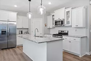 31594 Green Scene Dr, Breezy Point, MN 56472 - Photo 5