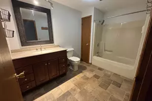 4002 Oak Knoll Dr, Eau Claire, WI 54701 - Photo 27